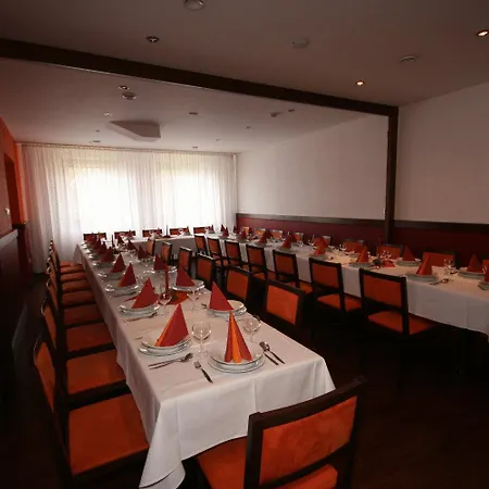 招待所 马拉酒店 3*